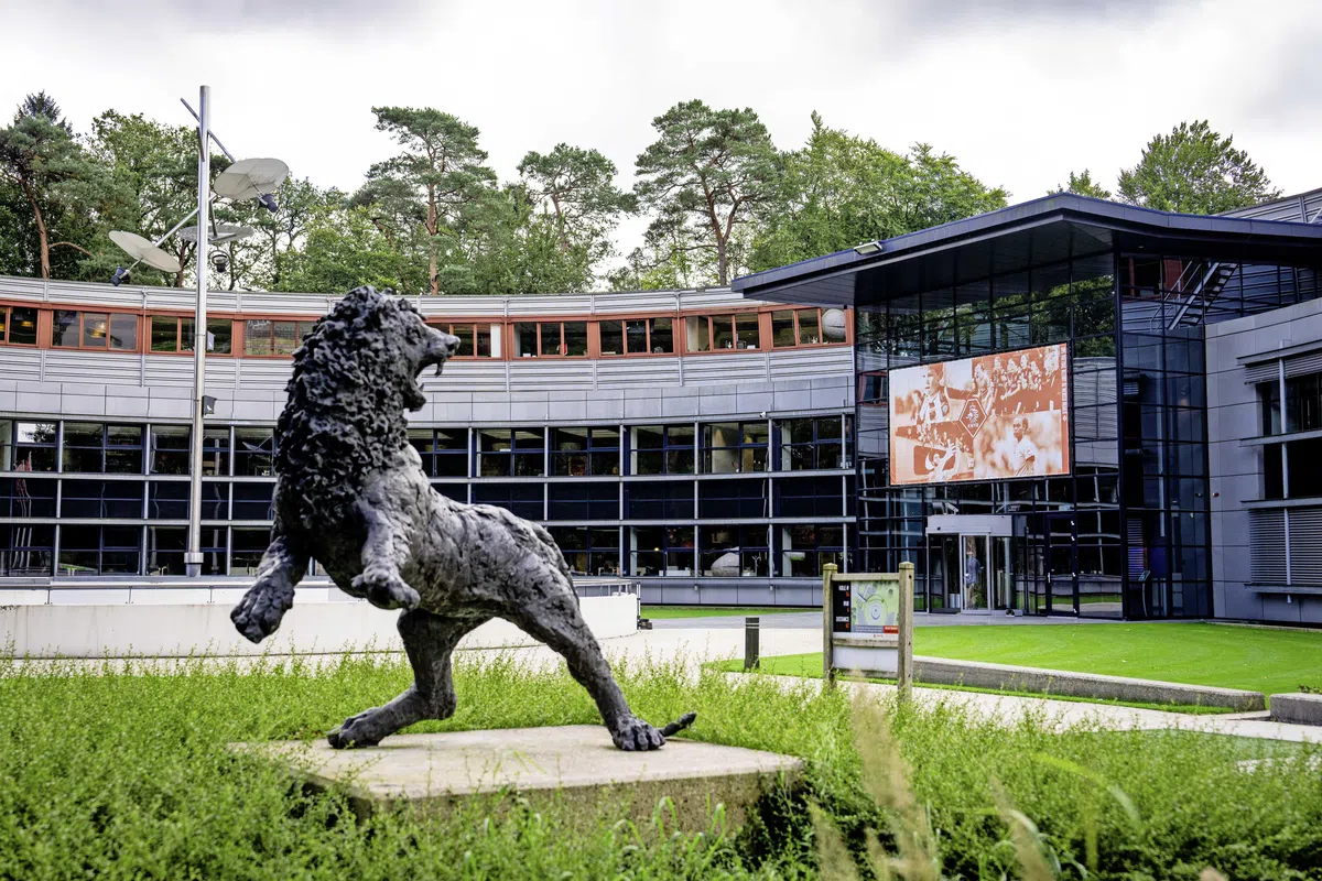 KNVB zet volgende stap richting verhuizing bondsbureau: twee steden blijven over