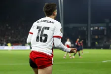 Thumbnail for article: Van Seumeren spreekt klare taal over El Karouani: 'Maar houdt hij zijn woord?'
