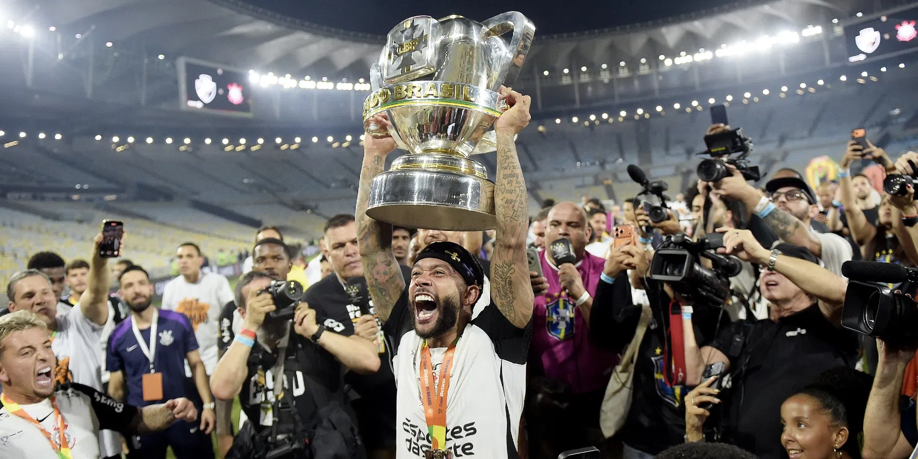 Memphis bezorgt Corinthians de beker met winnende goal
