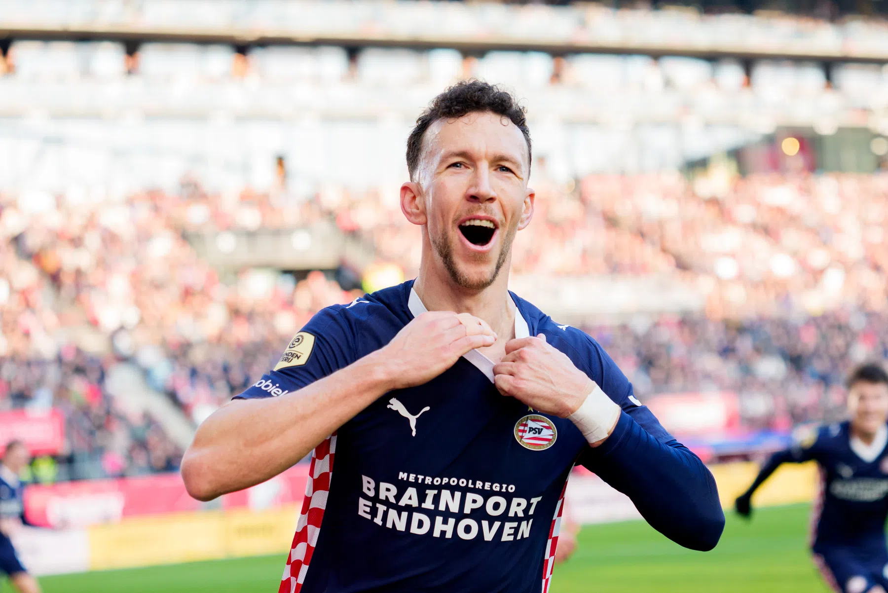 Perisic wil dat PSV'er wordt opgeroepen en tagt bekende bondscoach op Instagram