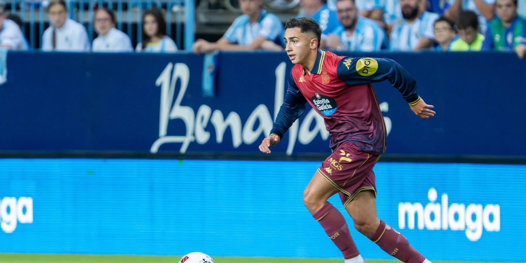 'Barcelona toont interesse in Spaans talent uit LaLiga2'