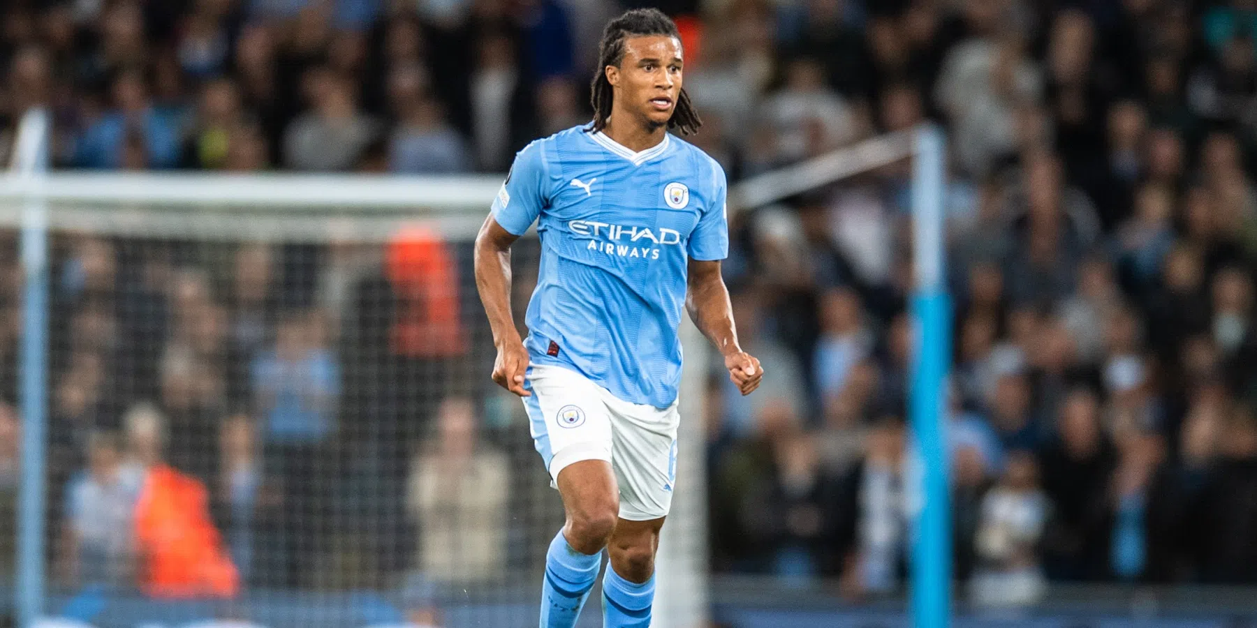 Nathan Aké in beeld bij AC Milan