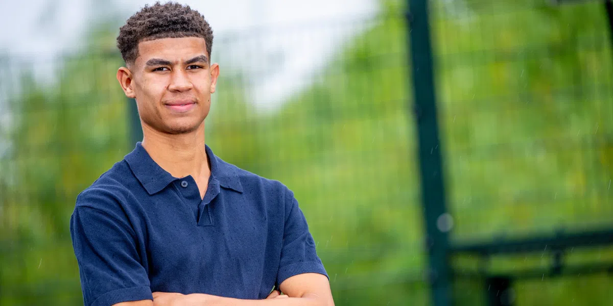 'Nederlandse spits kiest voor speeltijd en stapt over naar nieuwe club Mislintat'