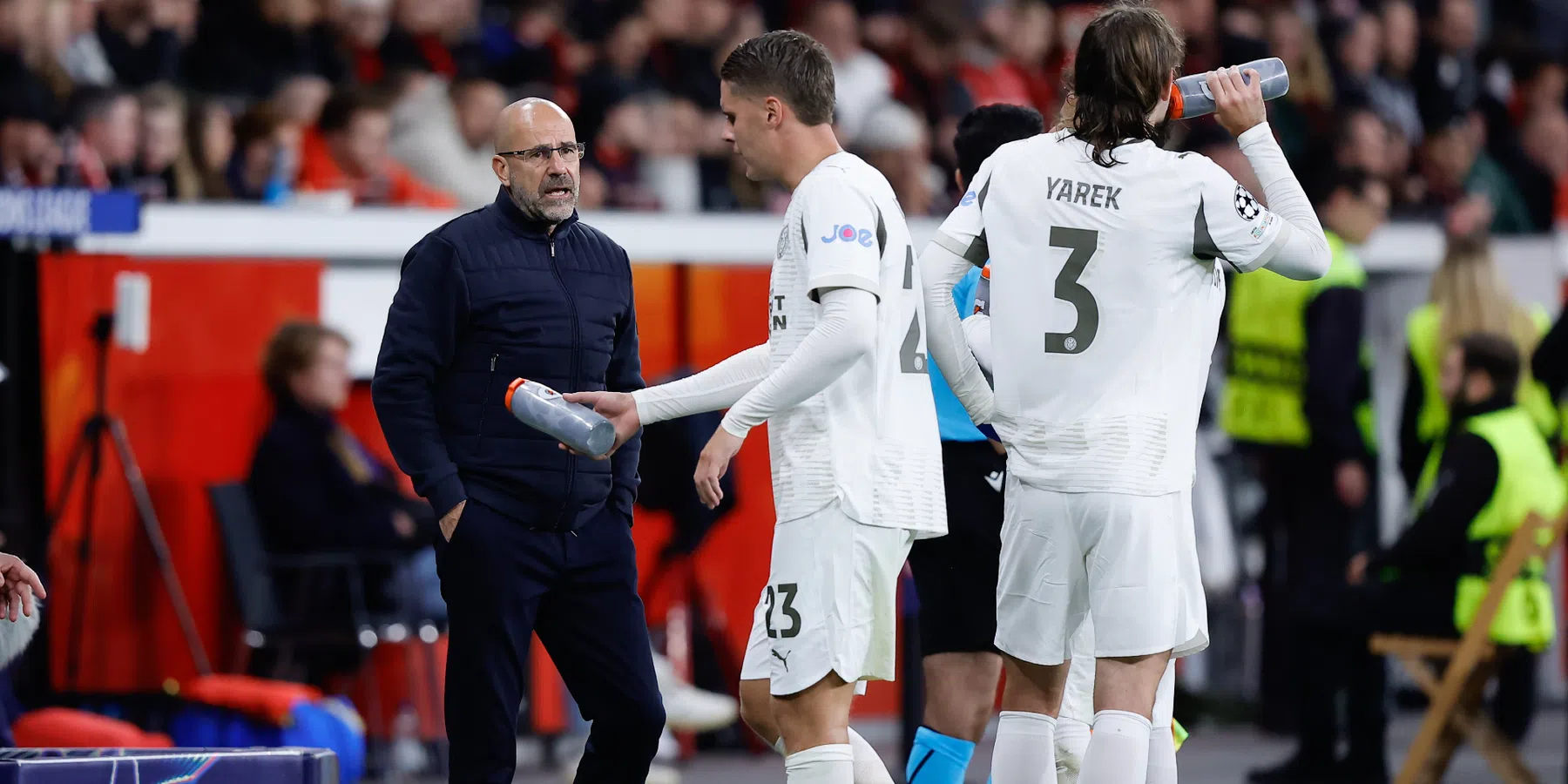 Peter Bosz blij dat Veerman bij PSV blijft