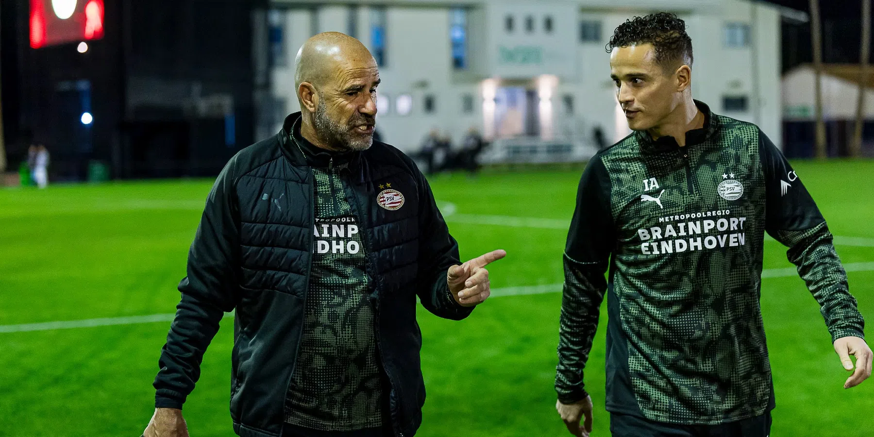 Bosz baalt van vertrek van Afellay
