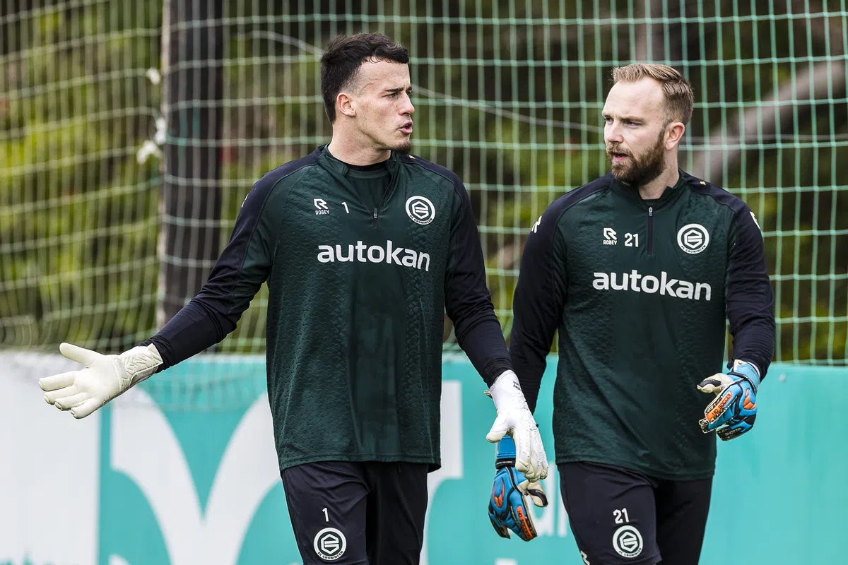 'Groningen-sterkhouder blijft en wijst buitenlandse interesse af tot de zomer'