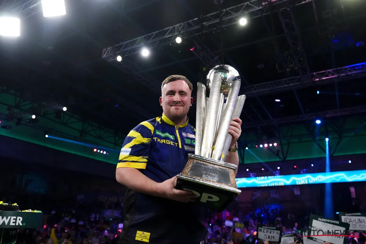 Littler krijgt felicitatie van voetballer na winst op Gian van Veen: 'Goed gedaan'