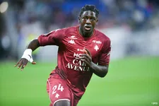 Thumbnail for article: De deal is rond: 17-jarige sensatie is voor 12 miljoen speler van Aston Villa
