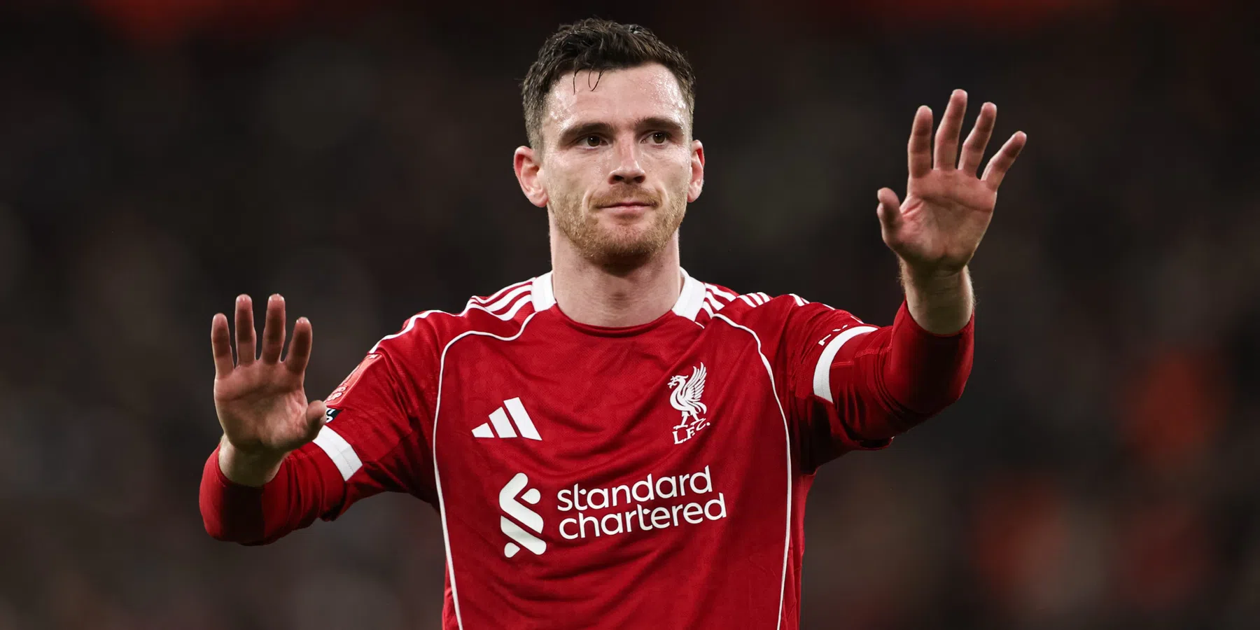 Robertson praat over mogelijke transfervrije Liverpool-exit