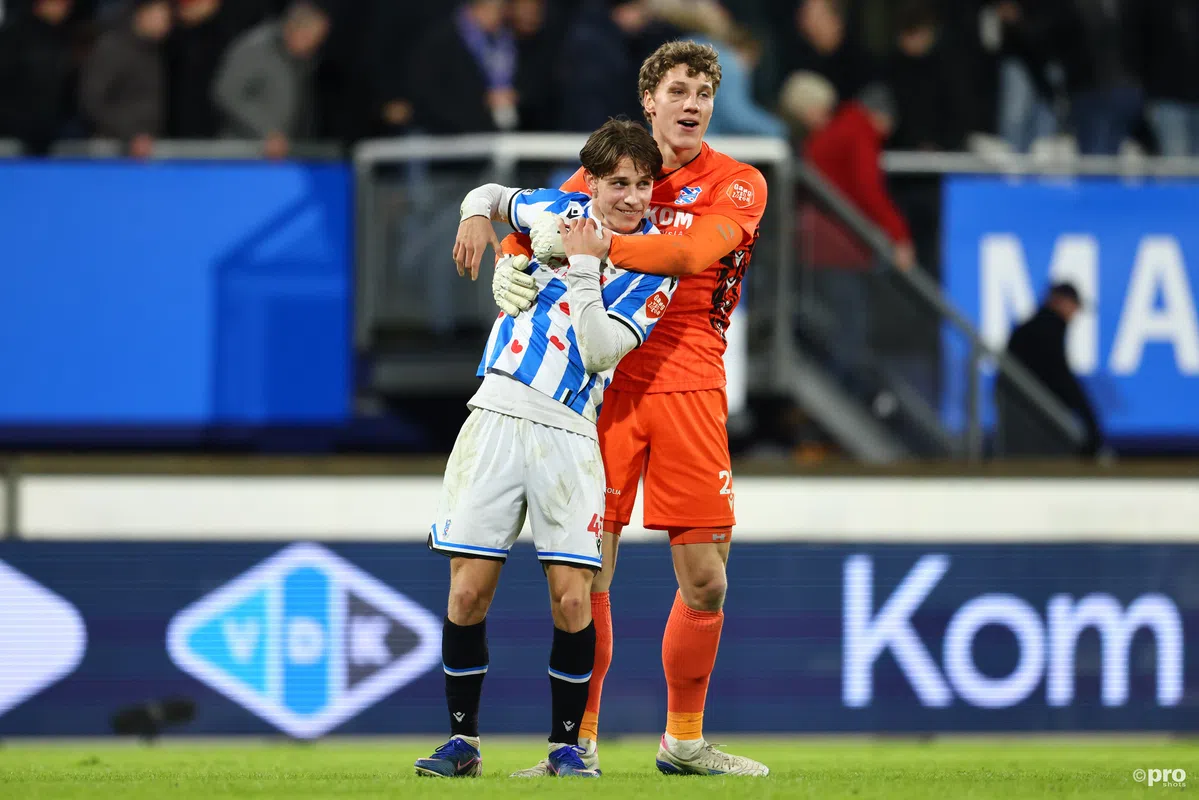 Klaverboer wil weinig kwijt over 'lullig' badkamerincident, Oyen klapt uit school