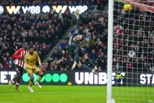 De beelden: Brian Brobbey is wéér de grote held van Sunderland met wondergoal