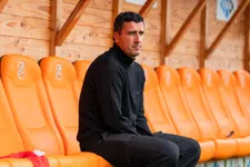 Thumbnail for article: Kieft ziet patroon bij AZ na ontslag Martens: 'Daar hebben ze wel een handje van'