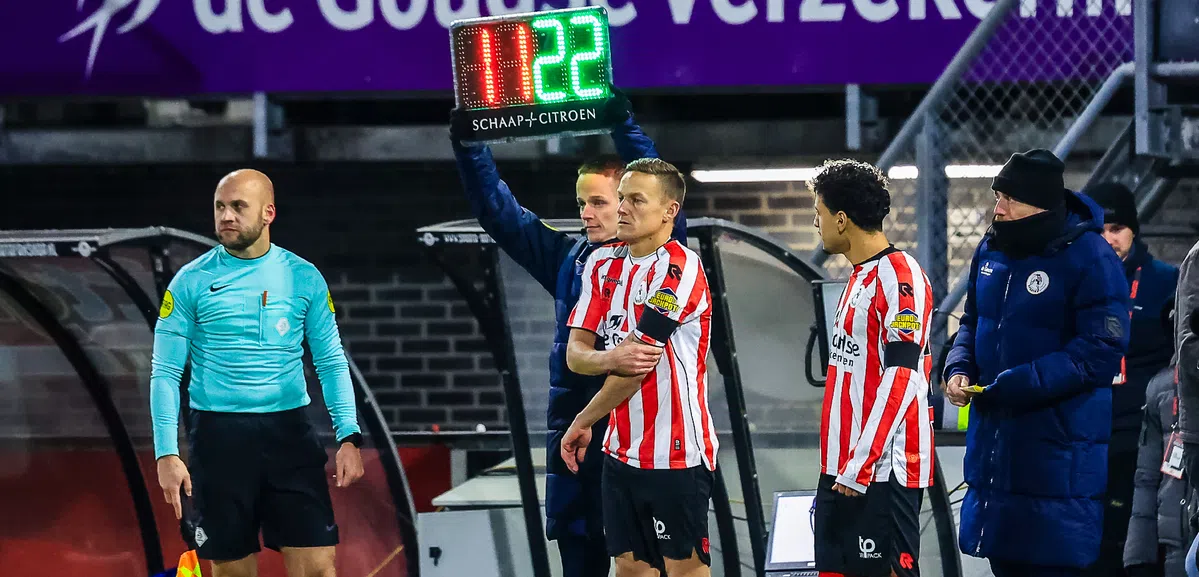 Ex-publiekslieveling van Feyenoord worstelt bij Sparta: 'Vind het wel moeilijk'