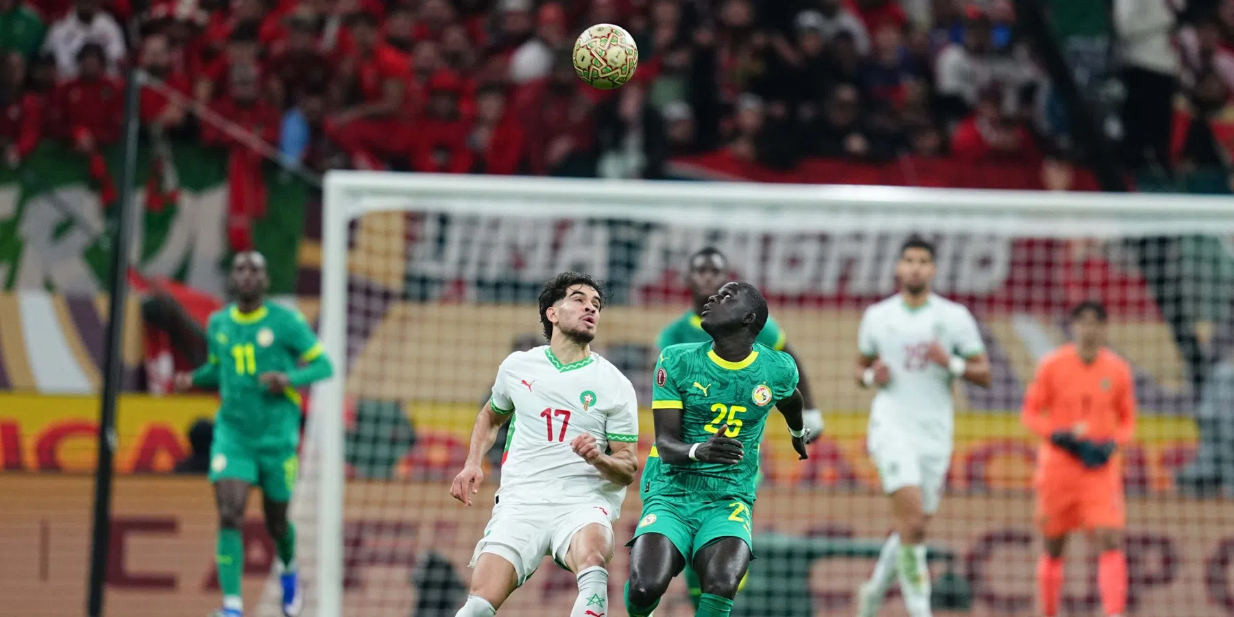 Senegal loopt van het veld in finale Afrika Cup