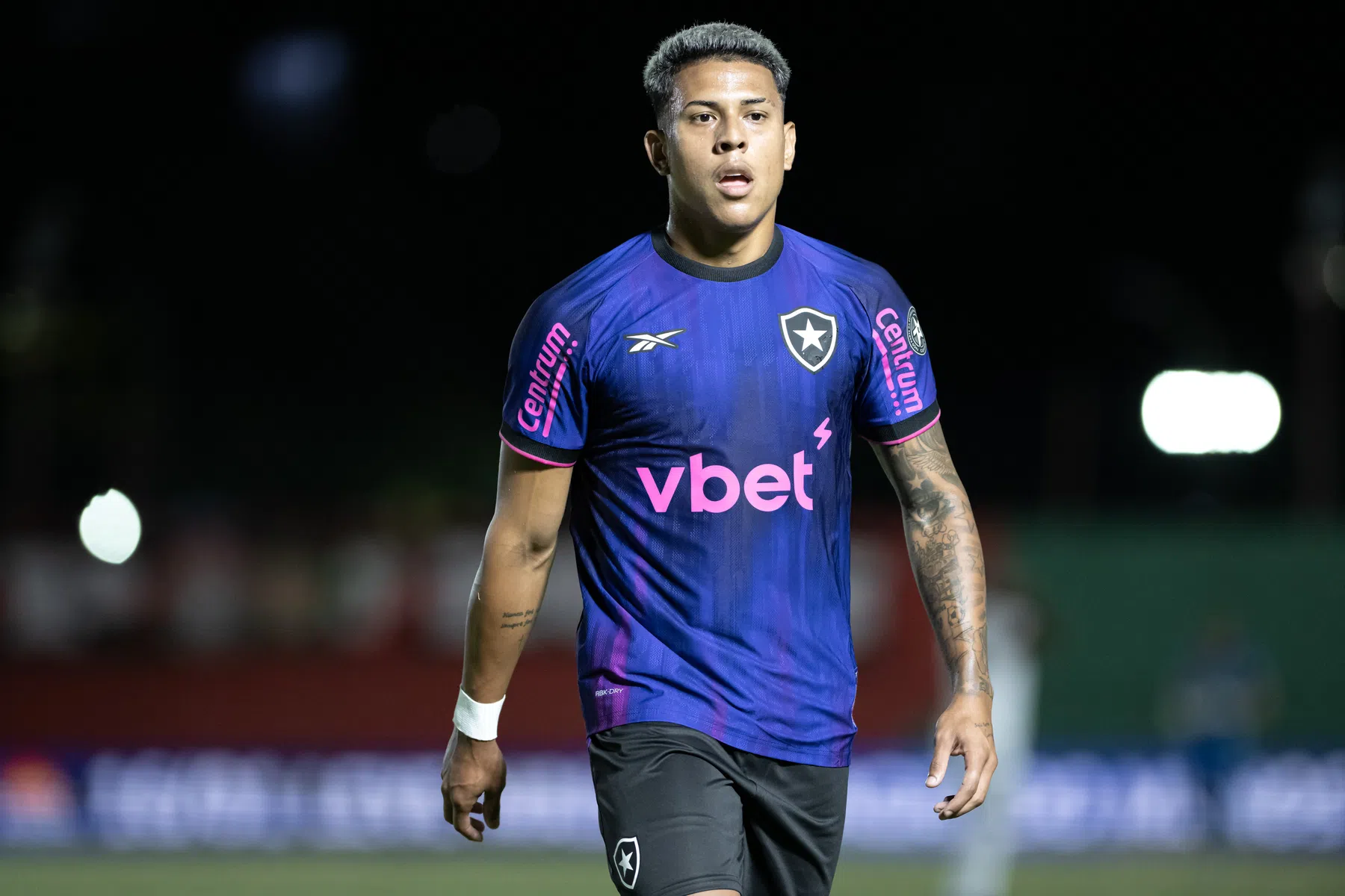 'Feyenoord toont interesse in Braziliaan die in 2024 nog 10 miljoen euro kostte'