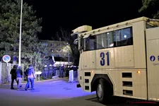 Thumbnail for article: 39 Charleroi-supporters opgepakt na dreiging richting bussen van Standard-fans