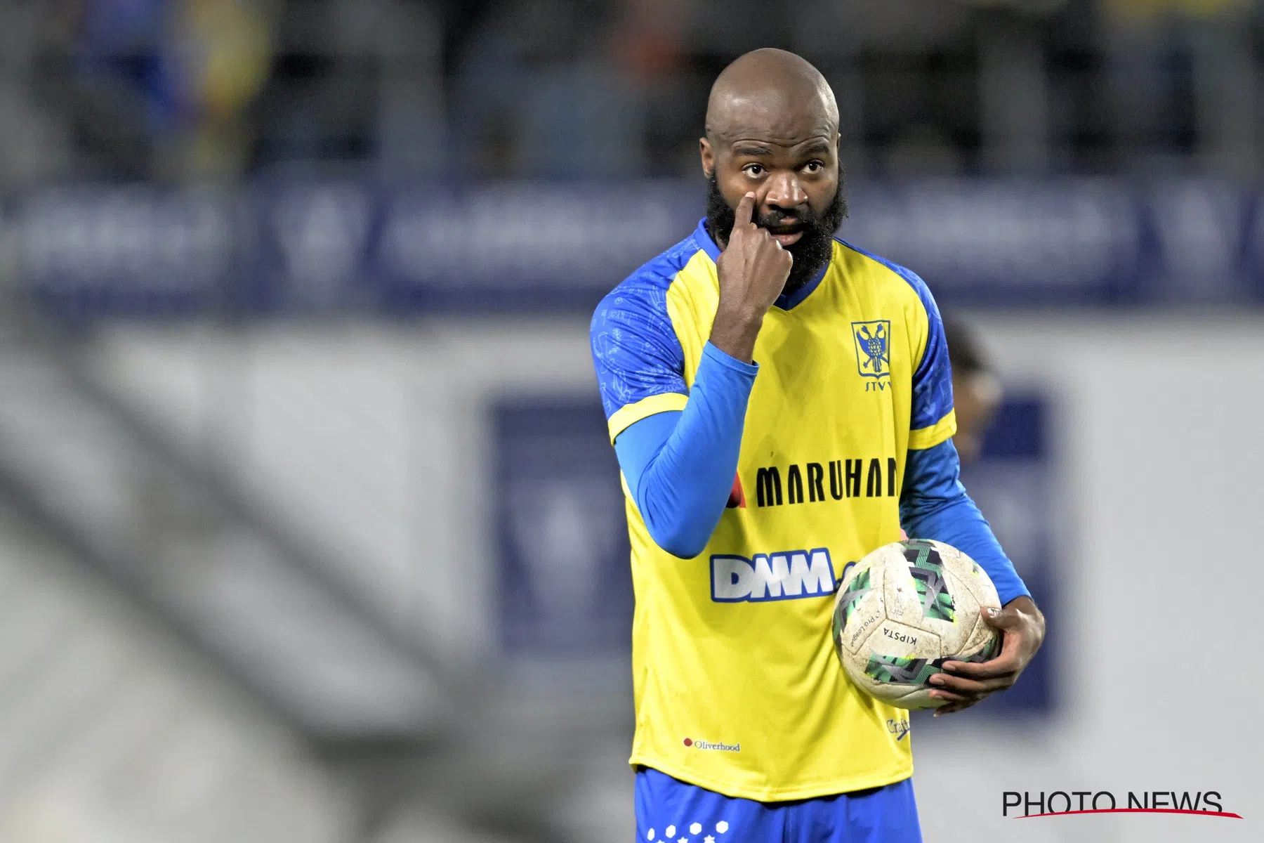 Didier Lamkel Zé heeft voetbalavontuur te pakken bij nieuwe (14de) club
