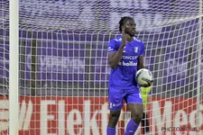 Thumbnail for article: OFFICIEEL: Ondanks ‘transferban’ trekt Mabanza naar Lokeren