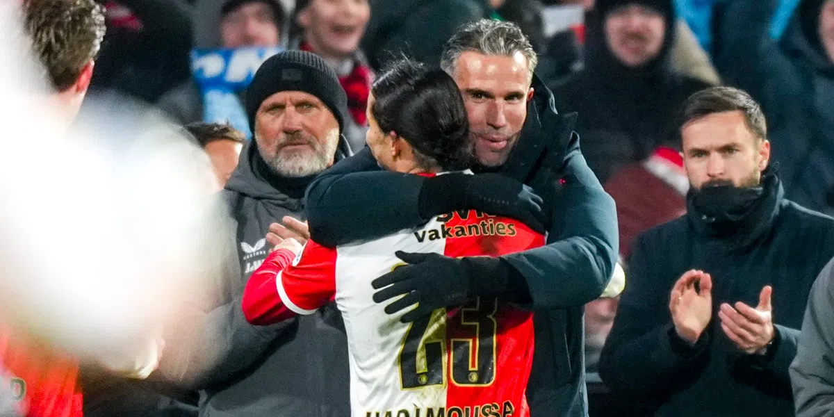 Van der Vaart geniet van Feyenoorder: 'Kom je voor naar het stadion, de rest niet'