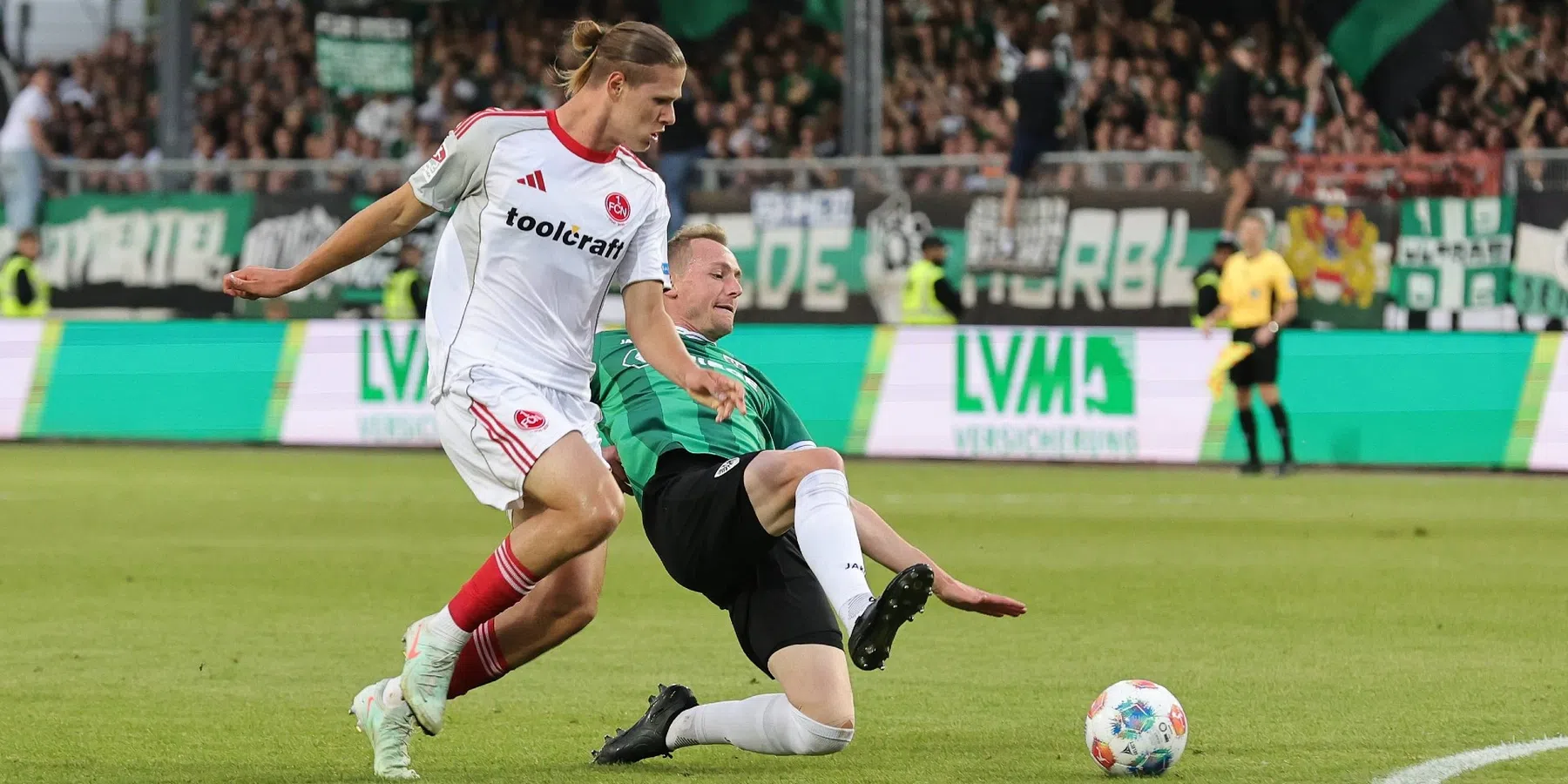 FC Utrecht gaat spits Stepanov huren van Bayern Leverkusen