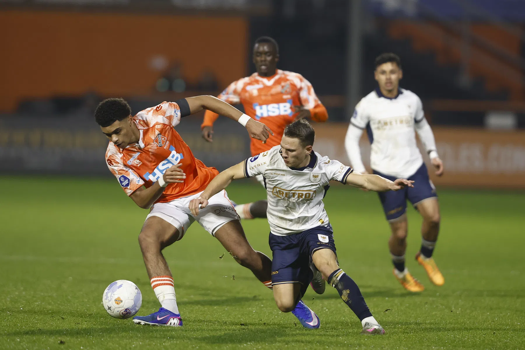 Go Ahead Eagles en FC Volendam spelen gelijk in de Eredivisie