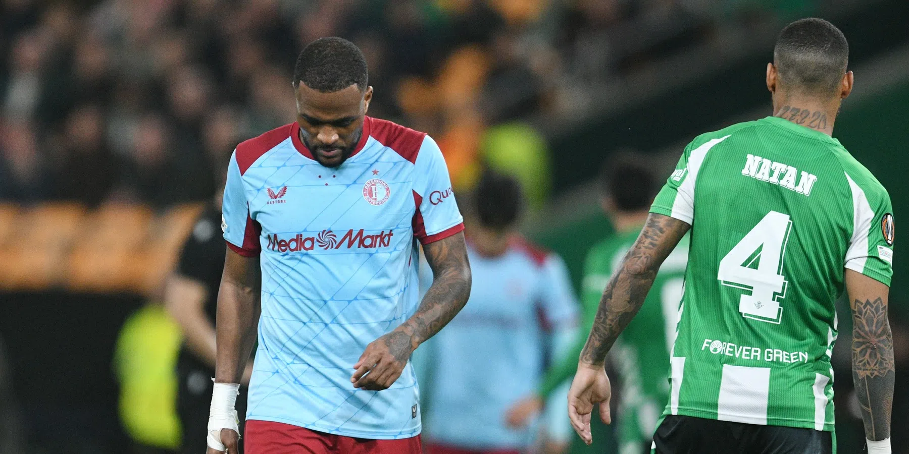 'Cyle Larin (ex-Club Brugge) staat op het punt om te tekenen voor Southampton'