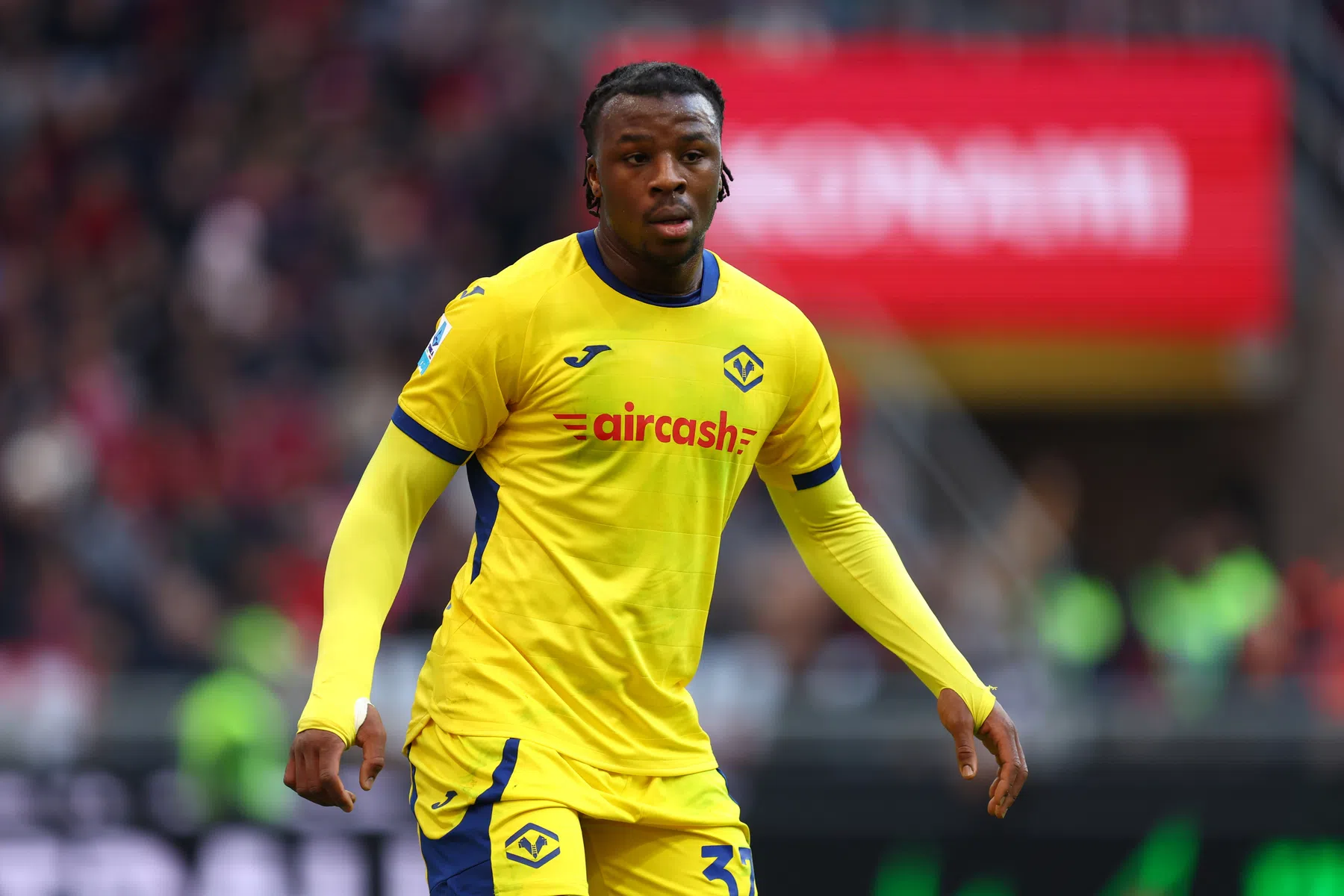 Hellas Verona legt Bella-Kotchap definitief vast voor €5 miljoen