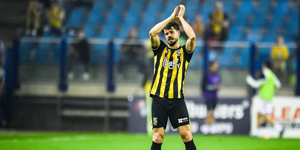 Van Ginkel gaat één ding het meest missen: 'Scoren voor tienduizenden mensen'