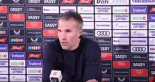 Van Persie spaart zijn aanvoerder (ex-RSCA) niet: 'Ik vind dat dat niet hoort'