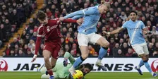 Thumbnail for article: Dokuloos Man City wint bizar voetbalgevecht met ongekende slotfase van Liverpool