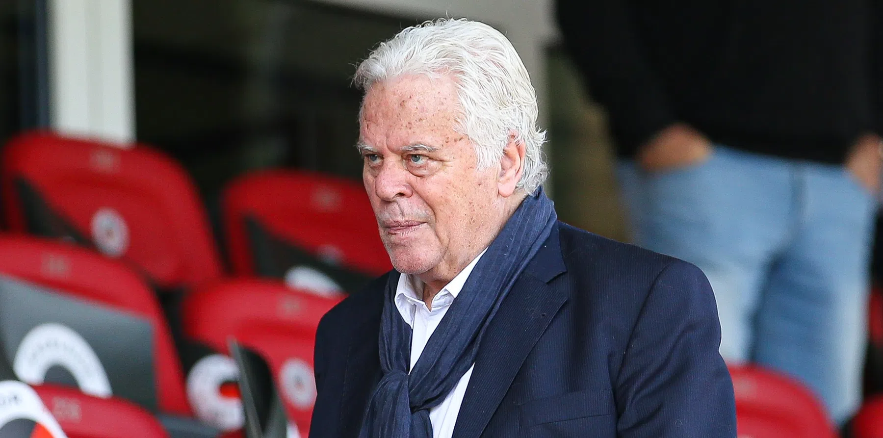 Rob Jacobs zéér kritisch over Feyenoord-trainer Van Persie