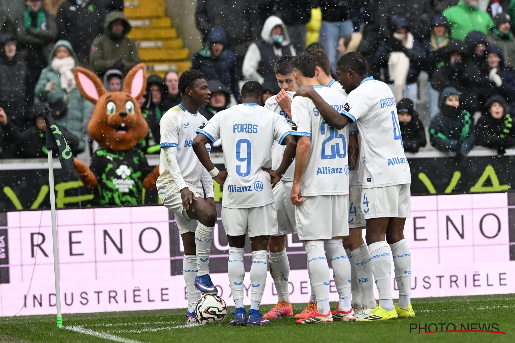 Brandon Mechele over ingestudeerde Club Brugge-corners: “Gisteren lukte het wel” 