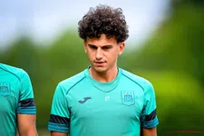 Thumbnail for article: Leoni spreekt klare taal over vertrek bij RSC Anderlecht: "Heel veel vage situaties"