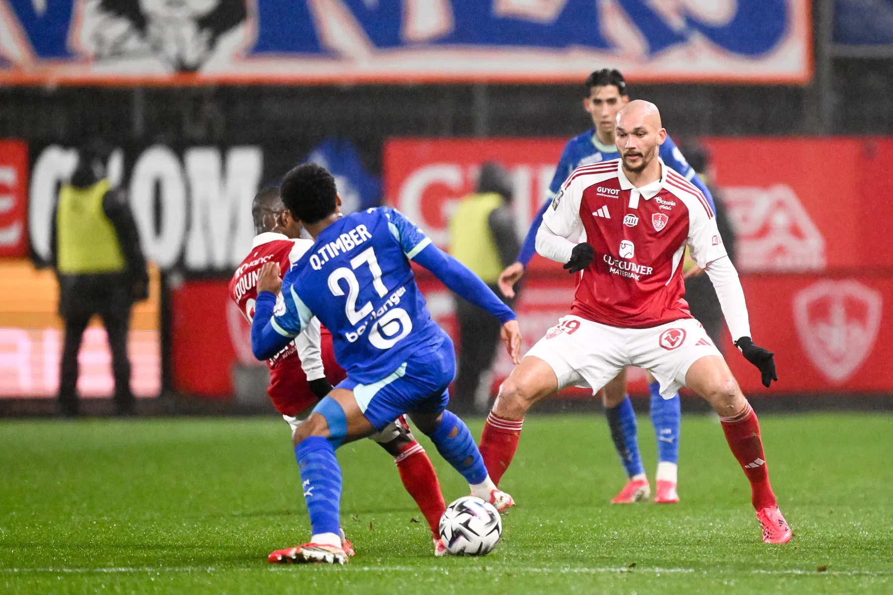 Olympique Marseille met Quinten Timber onderuit in Ligue 1