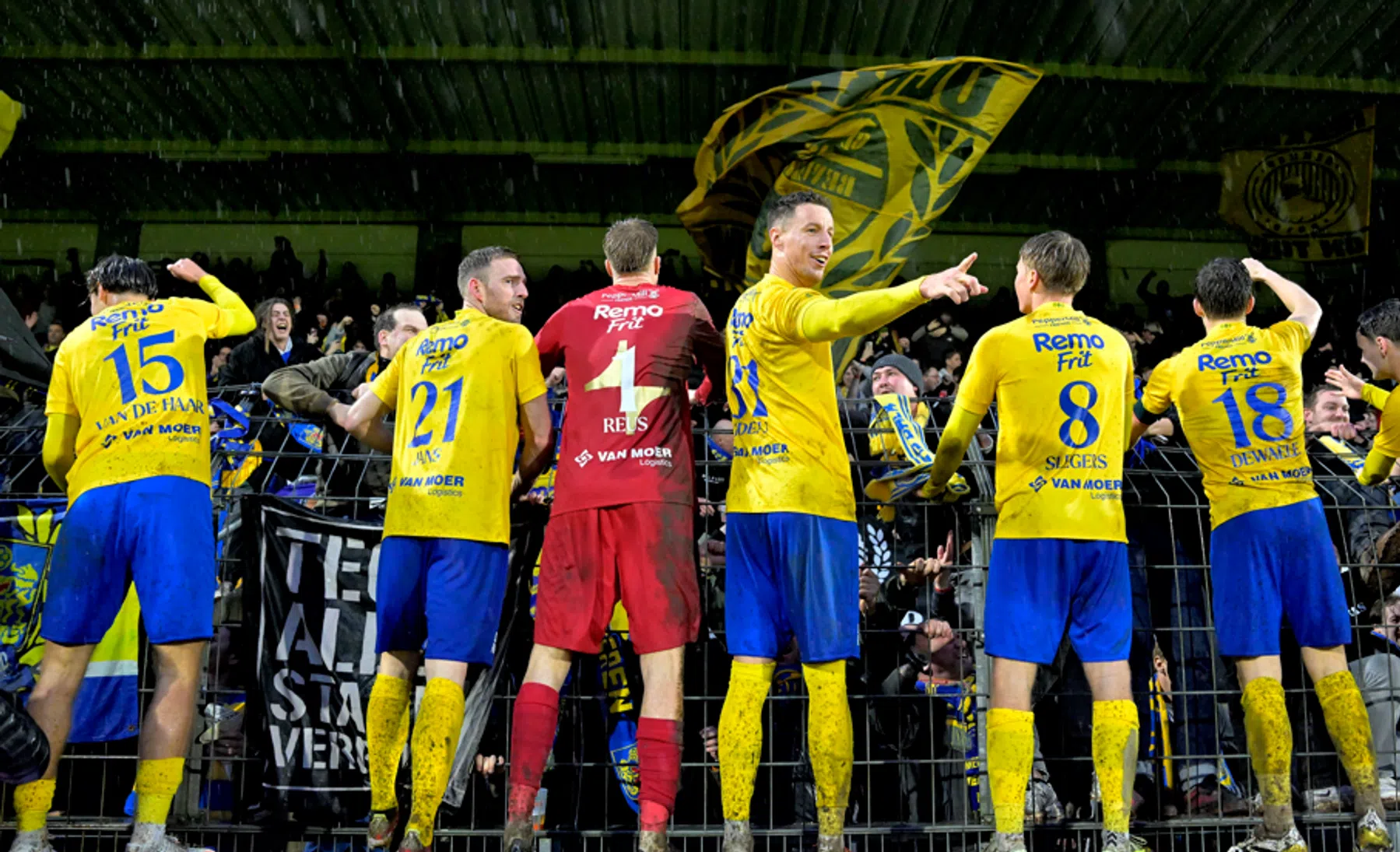 In beeld: zo beleefde Beveren zijn promotie naar de Jupiler Pro League