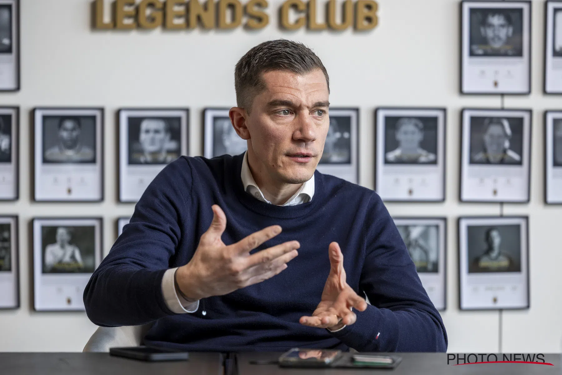 Jonathan Lardot velt oordeel over rood voor RSCA-huurling Majeed Ashimeru