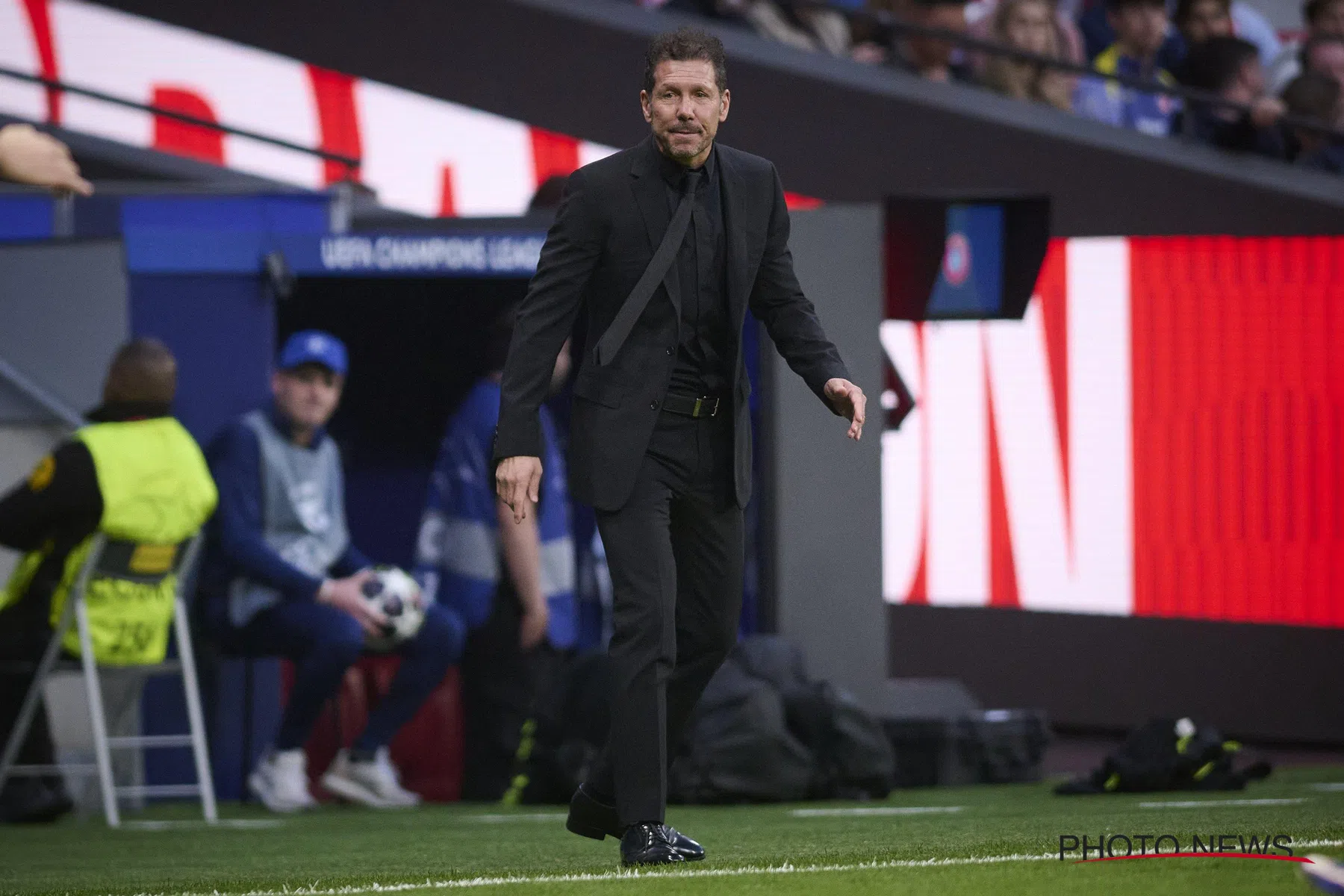 Diego Simeone complimenteus over Club Brugge