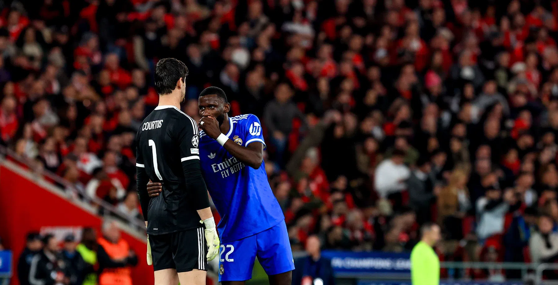 Na Kompany dient ook Courtois Mourinho van antwoord