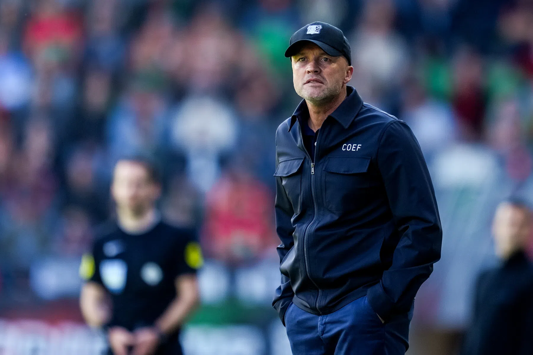 NEC-trainer Schreuder knipoogt naar PSV-middenvelder Veerman