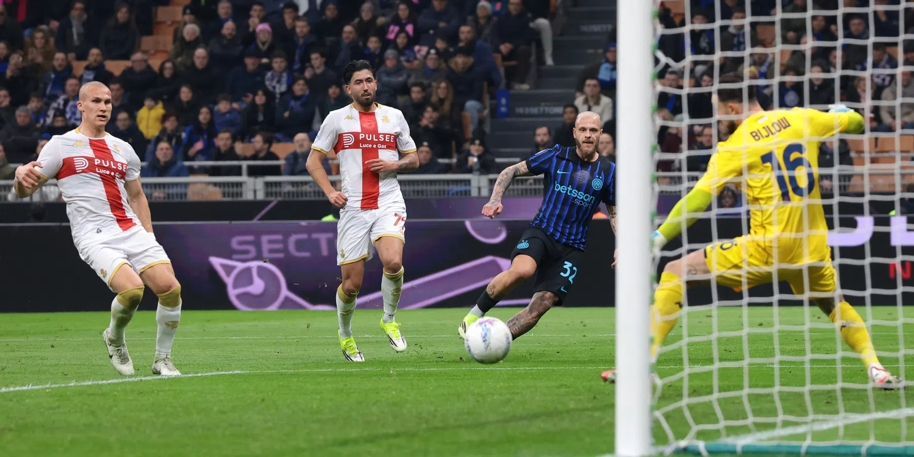 Internazionale wint van Genoa