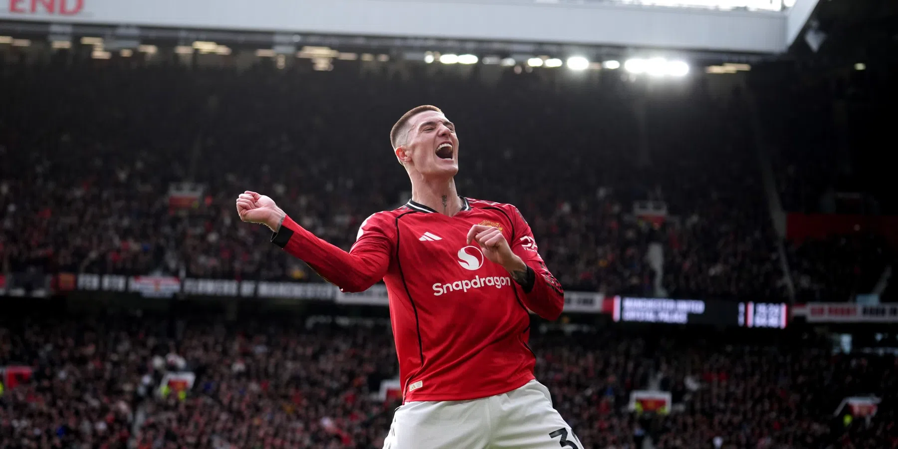 Manchester United verslaat Crystal Palace met 2-1