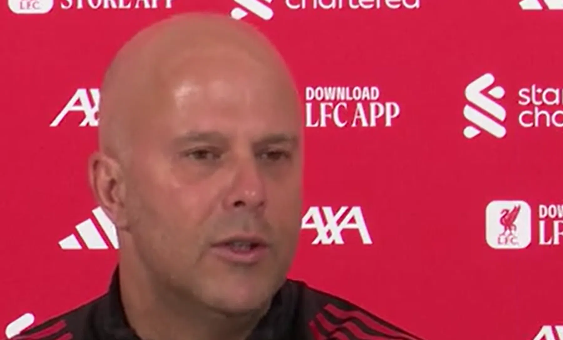 Slot houdt niet van het Premier League-voetbal