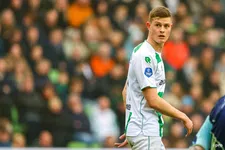 Thumbnail for article: Janse lacht over duel met Weghorst: 'Nu krijg ik een elleboogje... kan gebeuren'