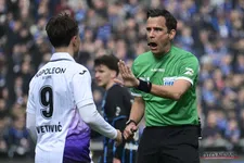 Lardot steunt ref bij 2-2 van Club Brugge: "Heb liever dat er niet gefloten wordt"