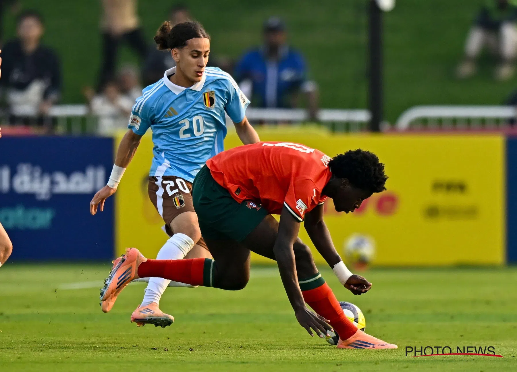 Tegenvaller bij Gent: Mohammed El Adfaoui heeft zijn voet gebroken bij België U18