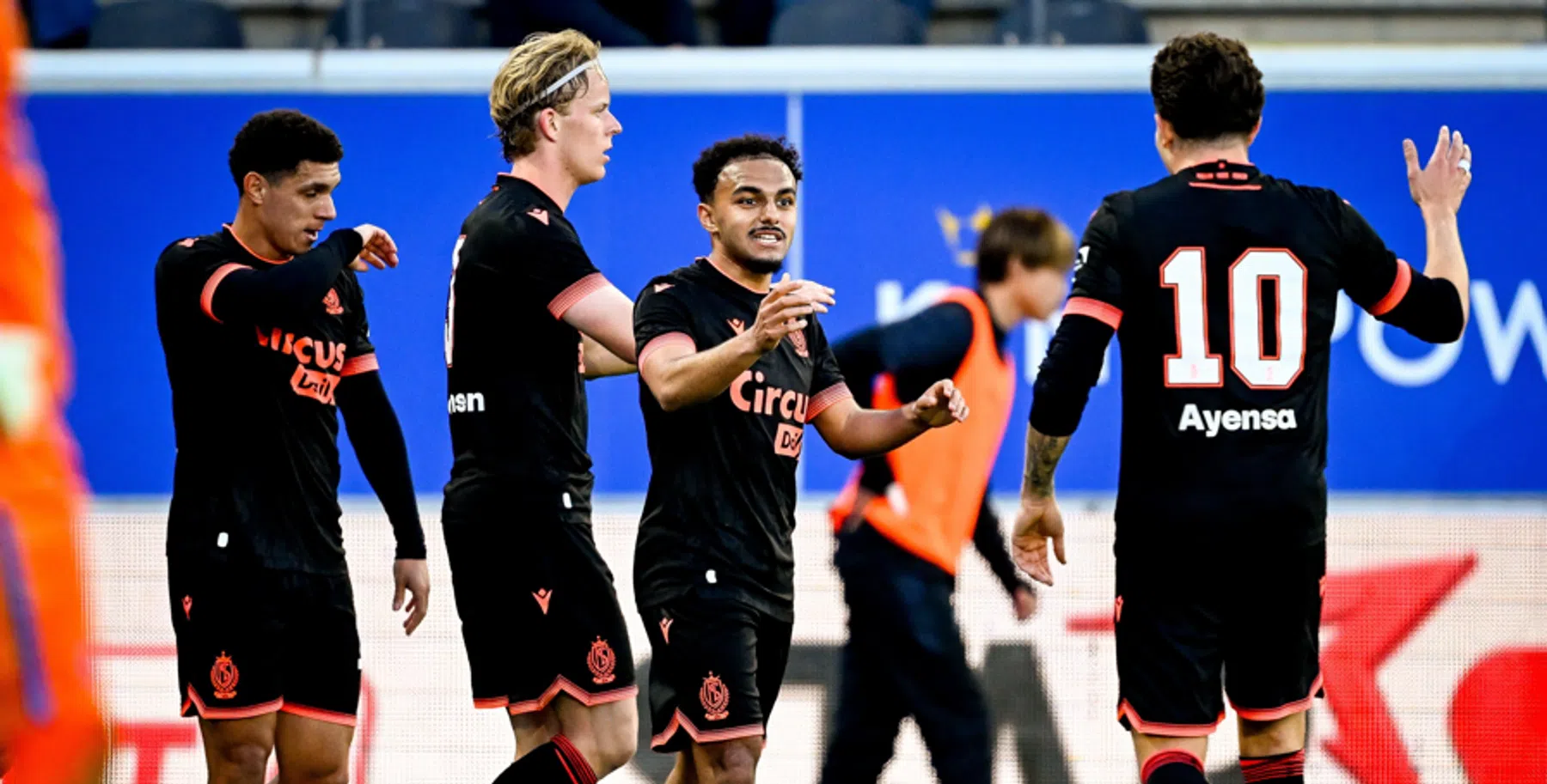 Standard maakt comeback tegen OHL en wint eindelijk nog eens in de Play-Offs