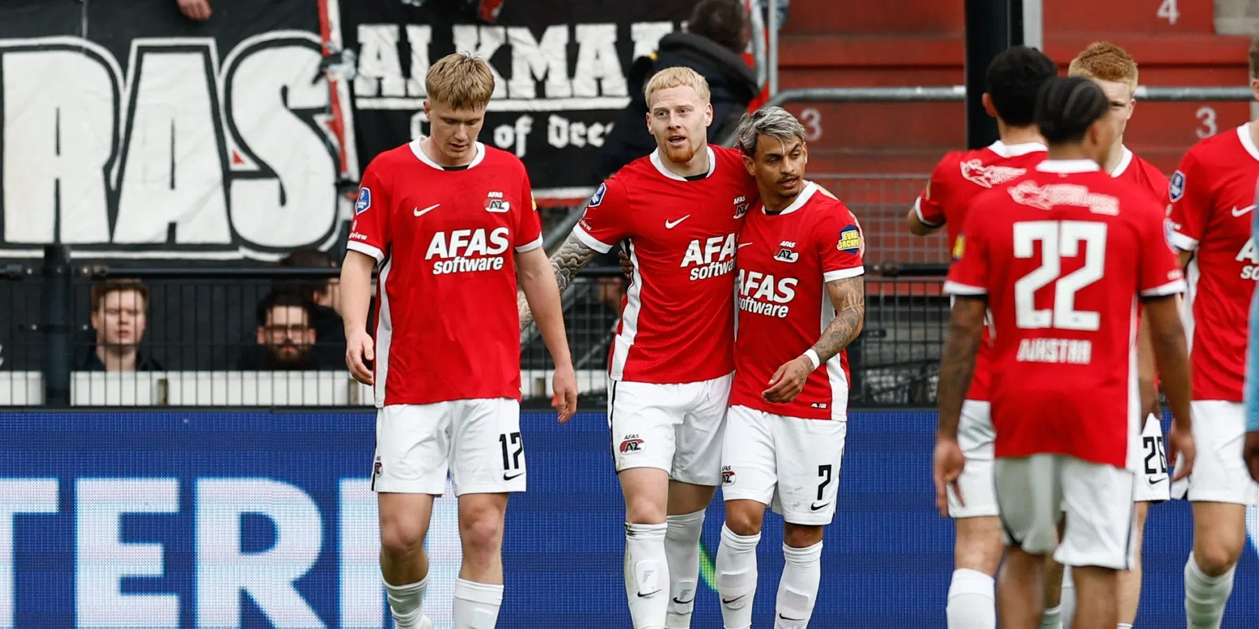 Meerdink eerlijk over seizoen bij AZ en WK