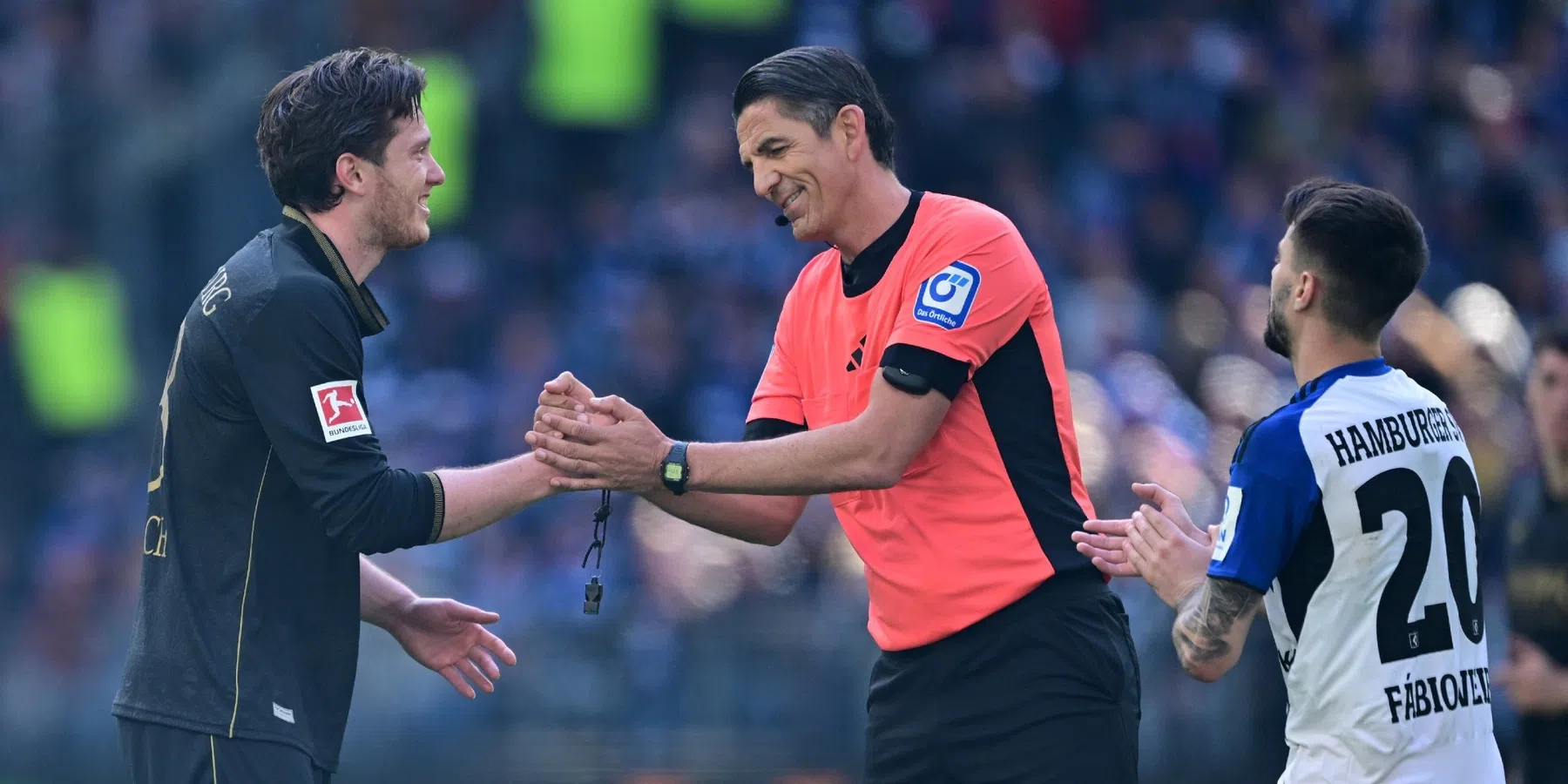 Eerlijke Bundesliga-aanvaller Michael Gregoritsch doet gooi naar Fair Play Award