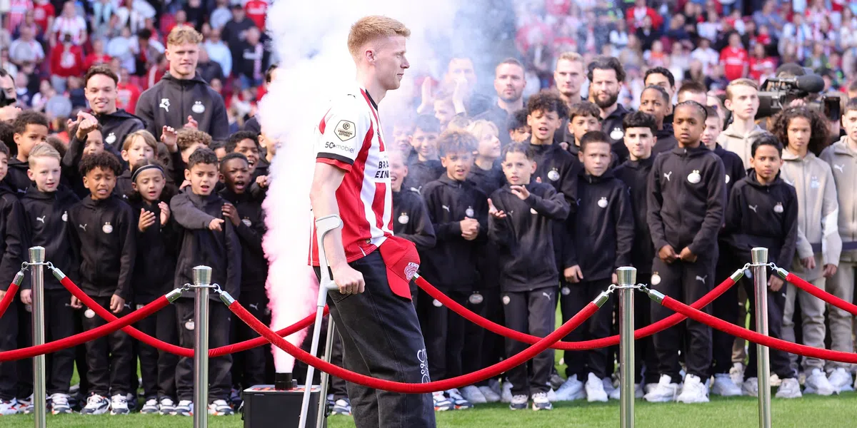 PSV-captain Schouten kampt met pijn en mist WK