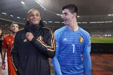 Thumbnail for article: Kompany lacht na vraag over beste doelman ooit: "Je gaat me in de problemen brengen met Courtois"